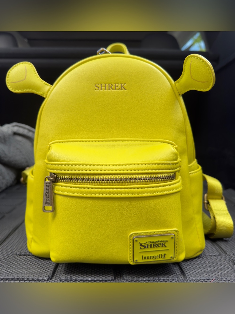 Loungefly Shrek Minimalist Figural Mini Backpack Green Faux Leather Rare